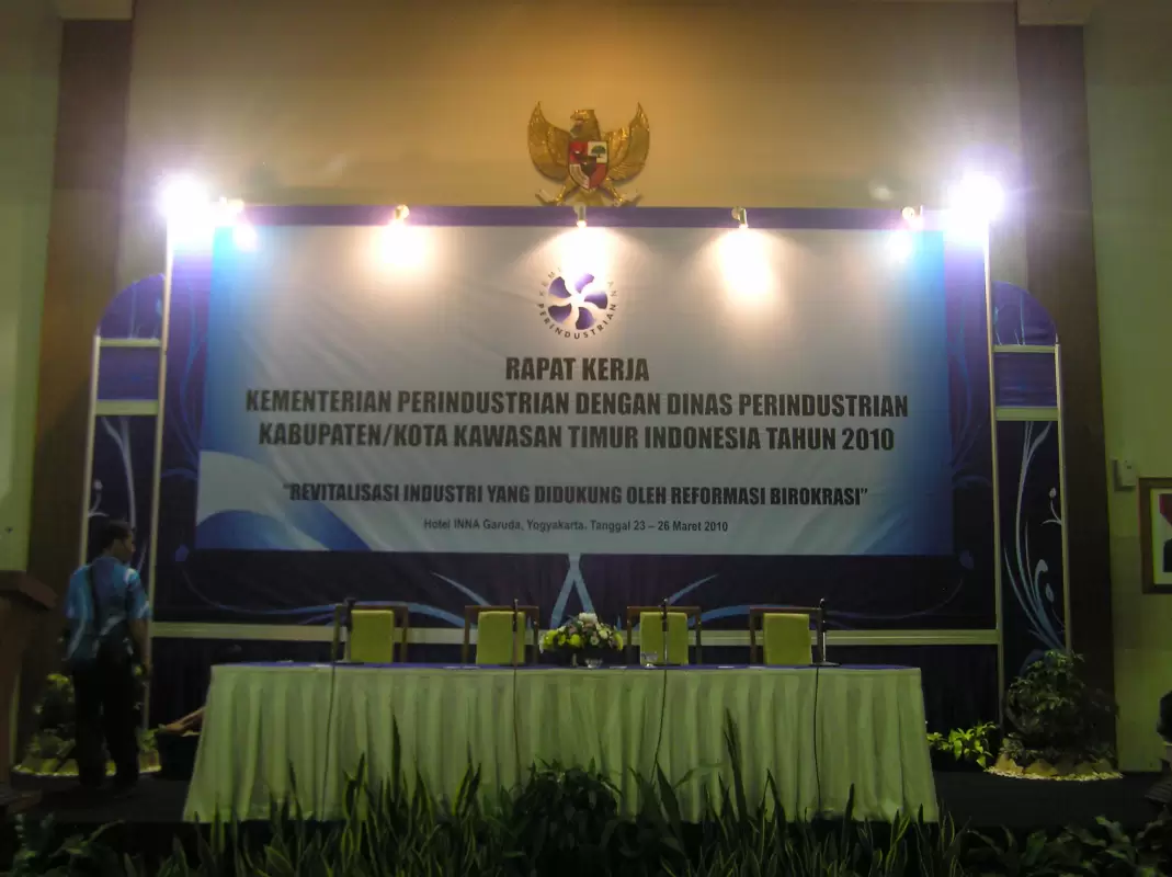 BACKDROP RAKER KEMENTERIAN - Project Gallery Image