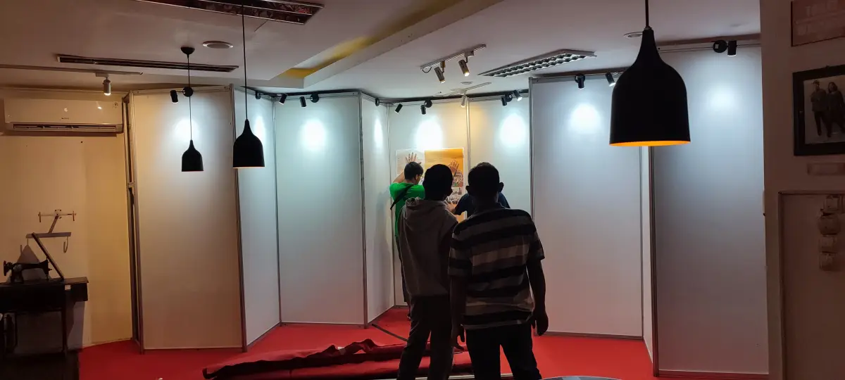 PANEL PARTISI SALLIE CAFE MALIOBORO - Project Gallery Image