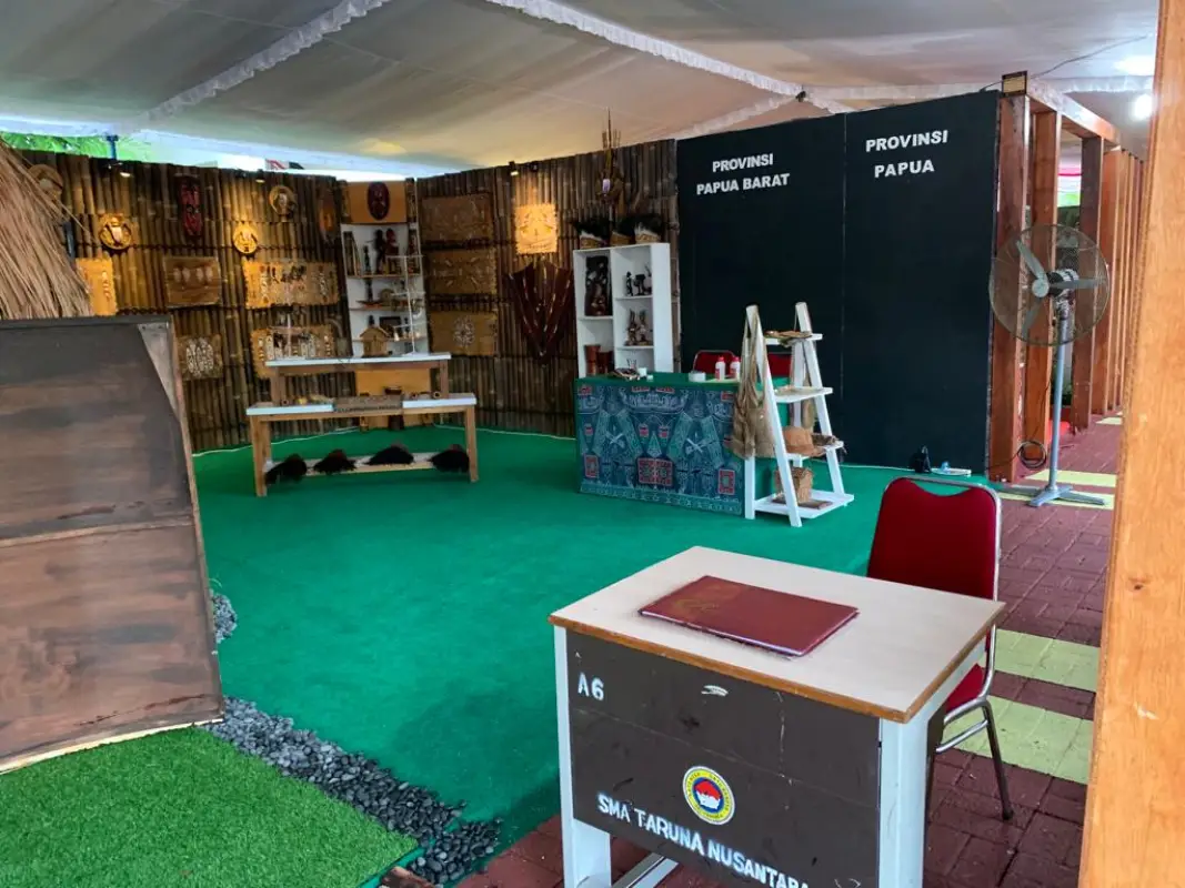 SMA TN (BOOTH PAPUA MALUKU) - Project Gallery Image