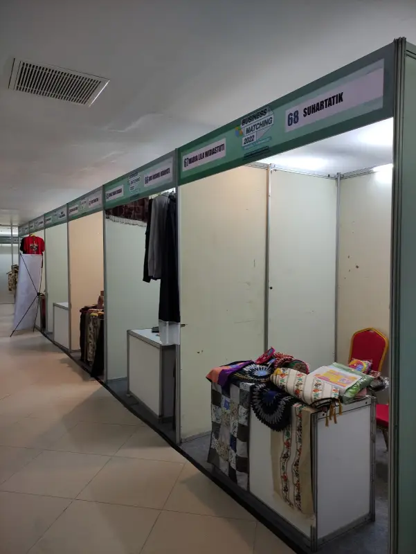 BOOTH BUSSINER MATCHING - Project Gallery Image