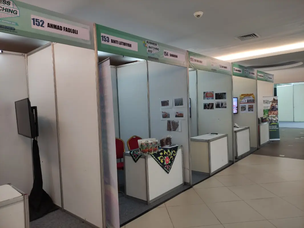 BOOTH BUSSINER MATCHING - Project Gallery Image