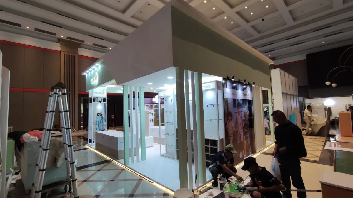 BOOTH VELVET JUNIOR SUDIRMAN BANDUNG - Project Gallery Image