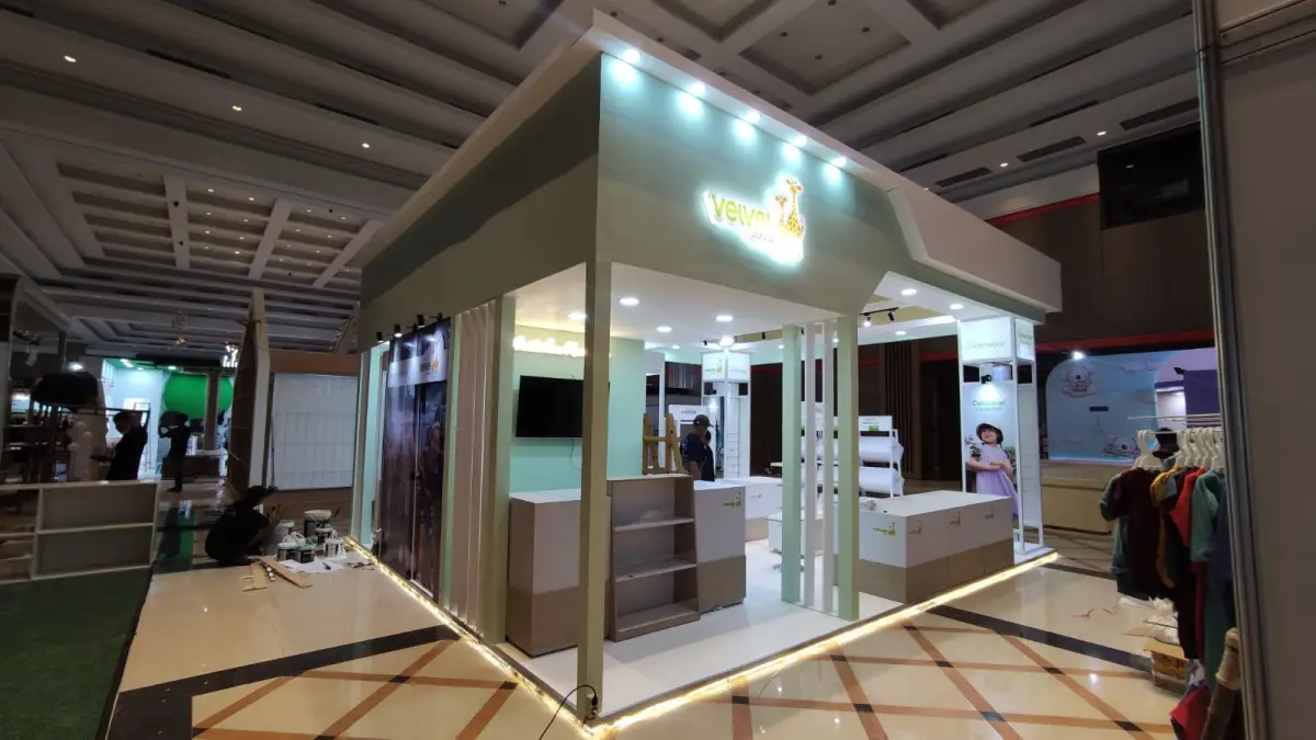 BOOTH VELVET JUNIOR SUDIRMAN BANDUNG - Project Gallery Image