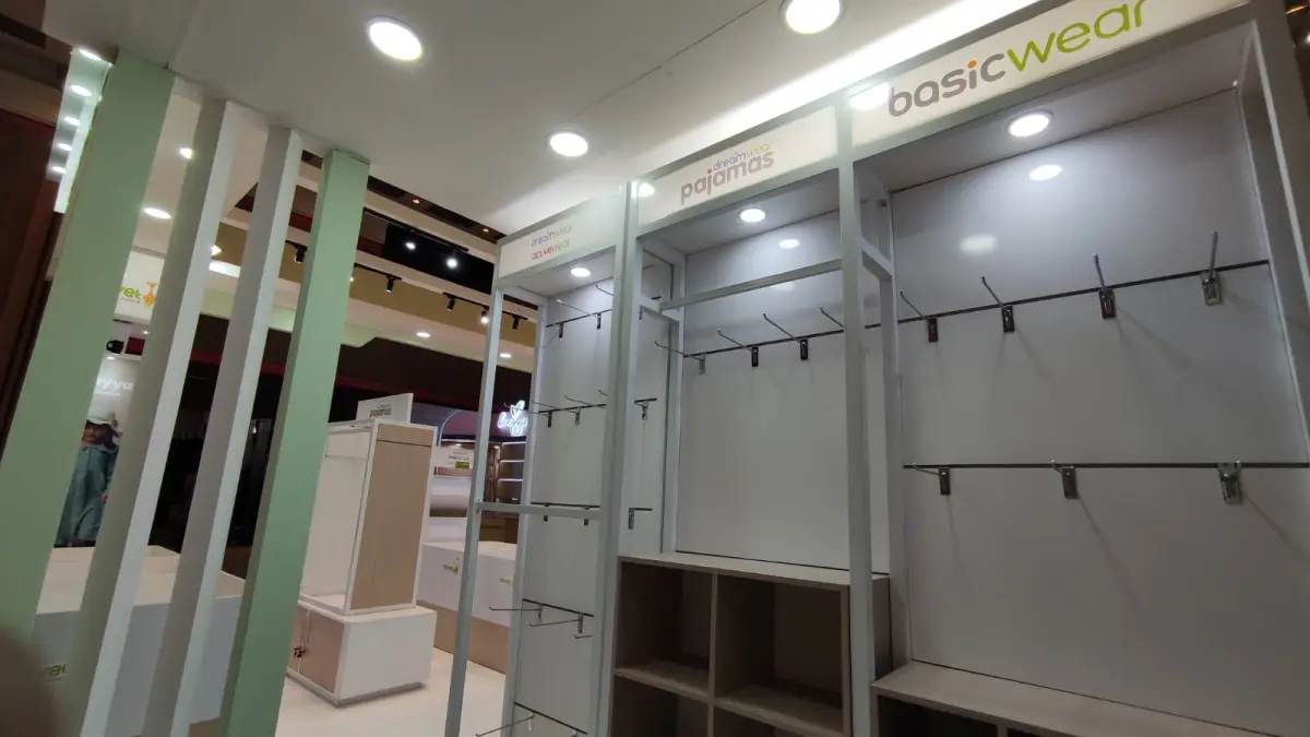 BOOTH VELVET JUNIOR SUDIRMAN BANDUNG - Project Gallery Image