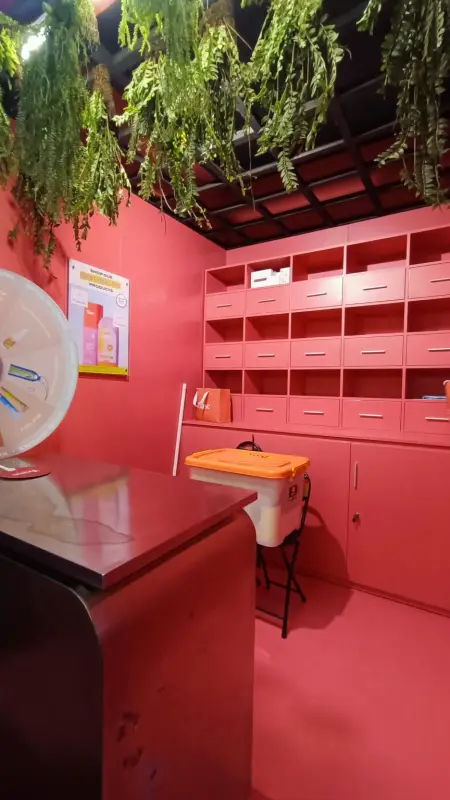 BOOTH BASE - Project Gallery Image