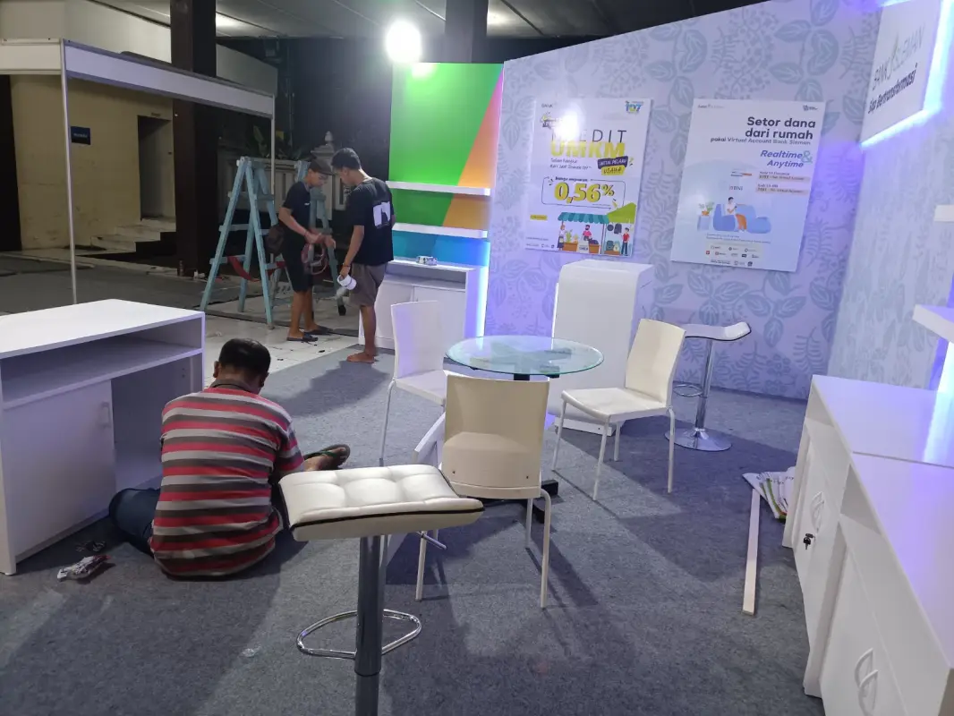 BOOTH BANK SLEMAN - Project Gallery Image