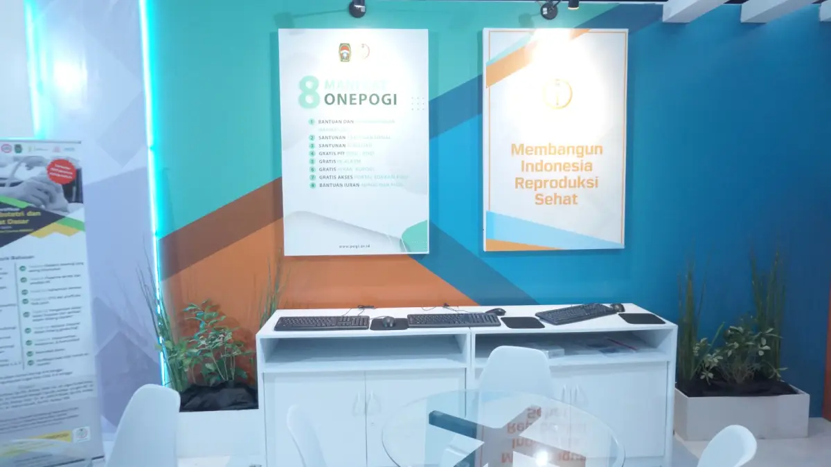 BOOTH GERONIMO - Project Gallery Image