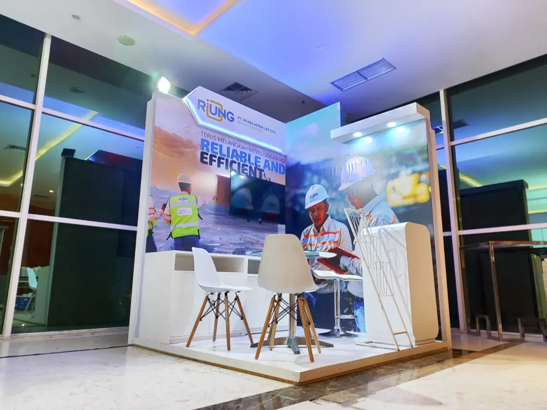 BOOTH RIUNG - Project Gallery Image