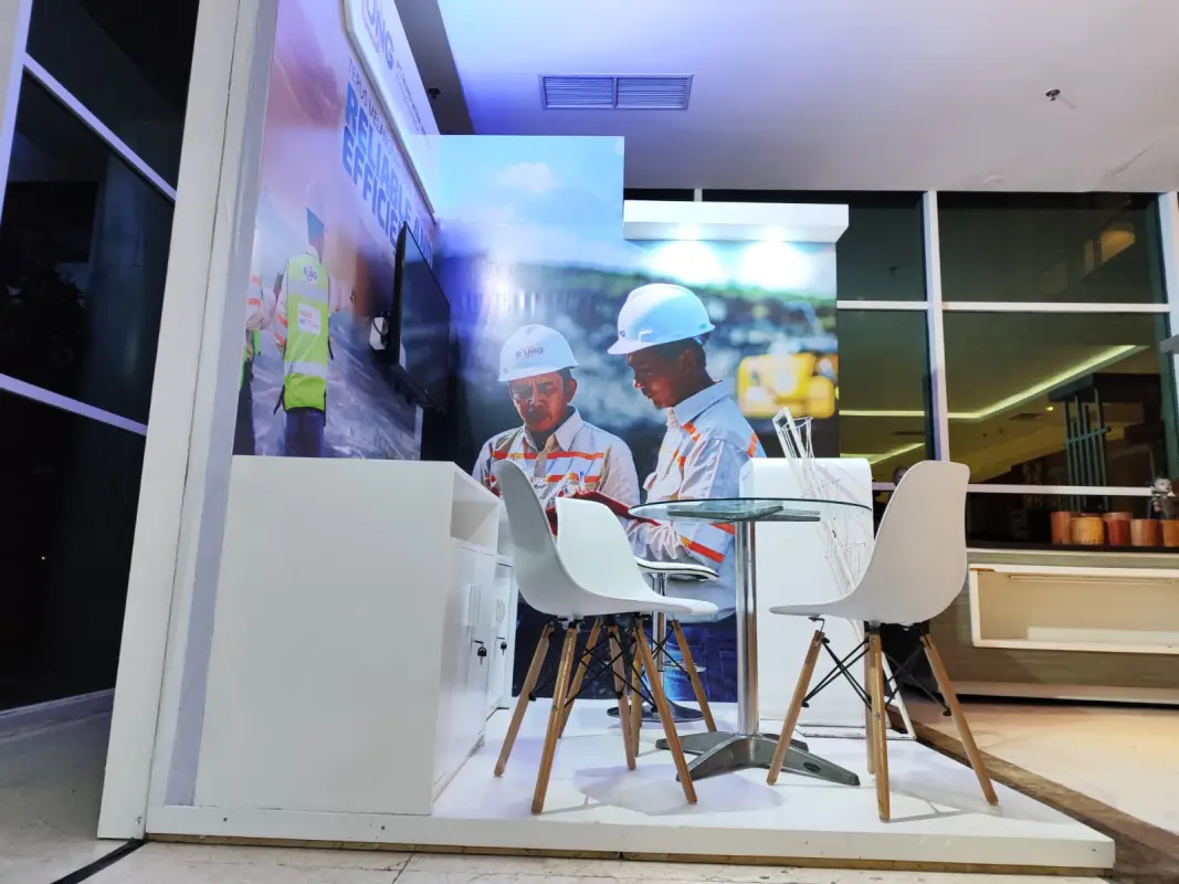 BOOTH RIUNG - Project Gallery Image