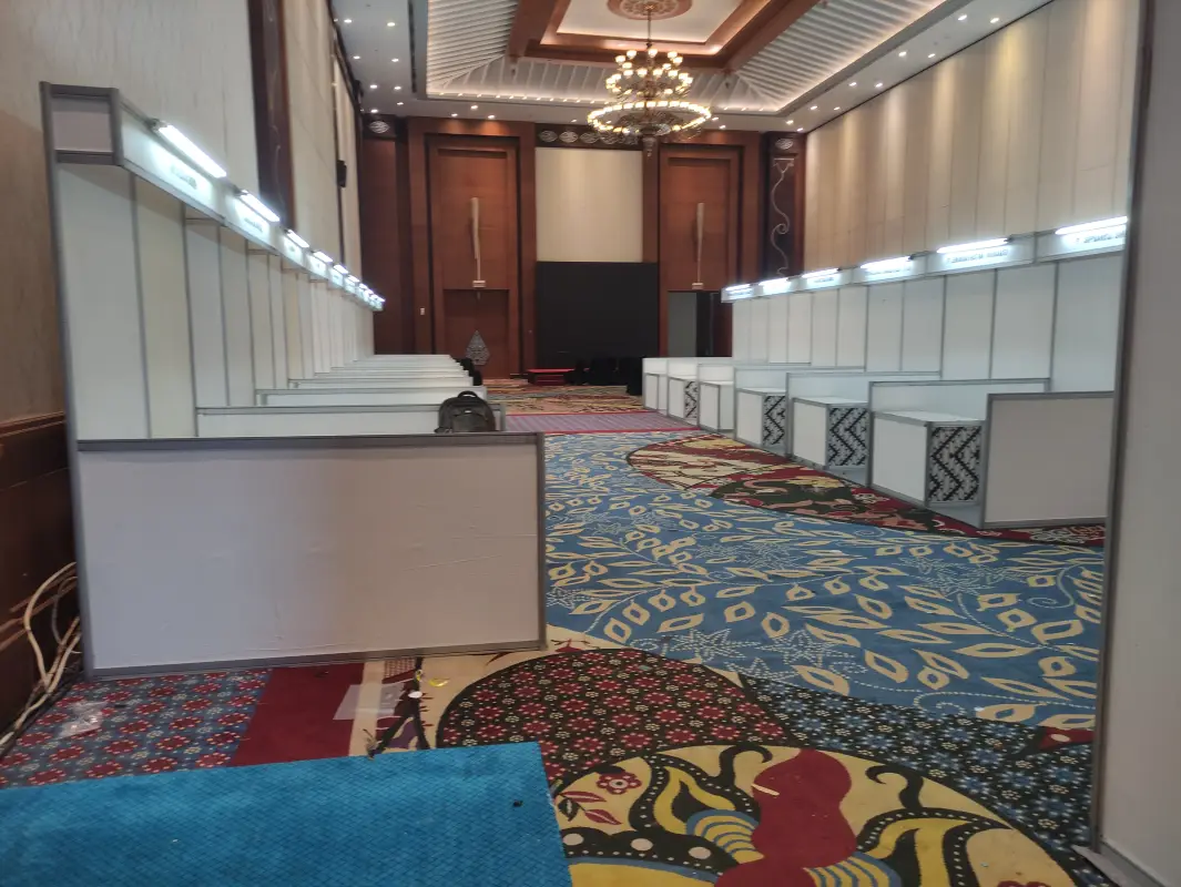 STAND AMIKOM HOTEL SAHID - Project Gallery Image