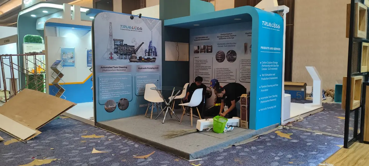 BOOTH TRUELOGC - Project Gallery Image