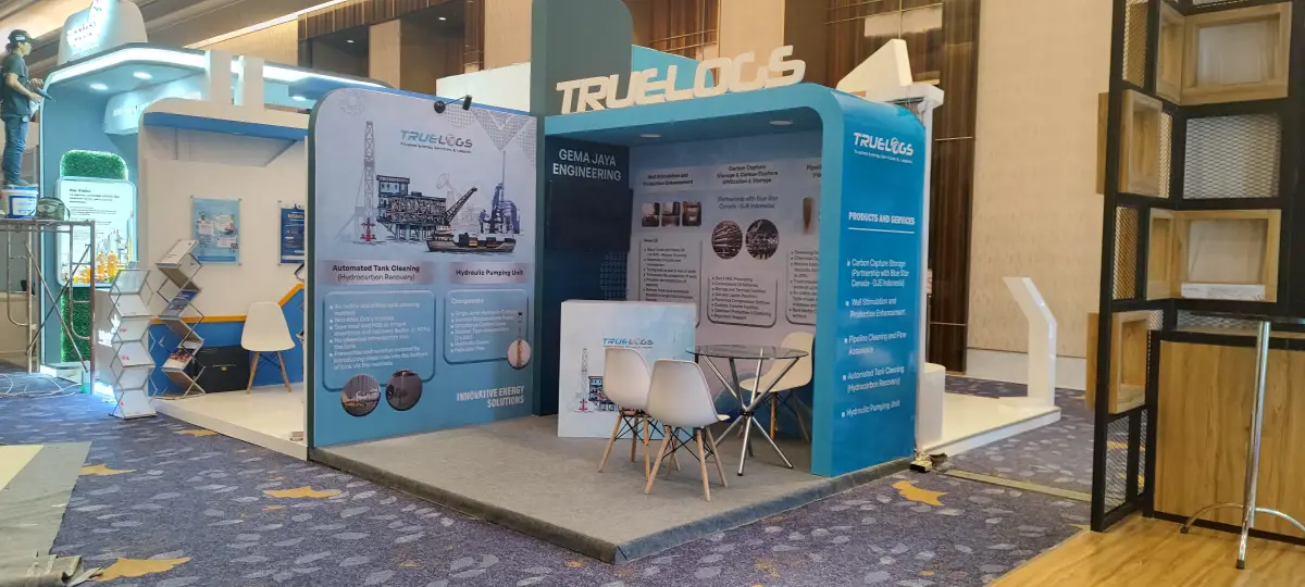 BOOTH TRUELOGC - Project Gallery Image