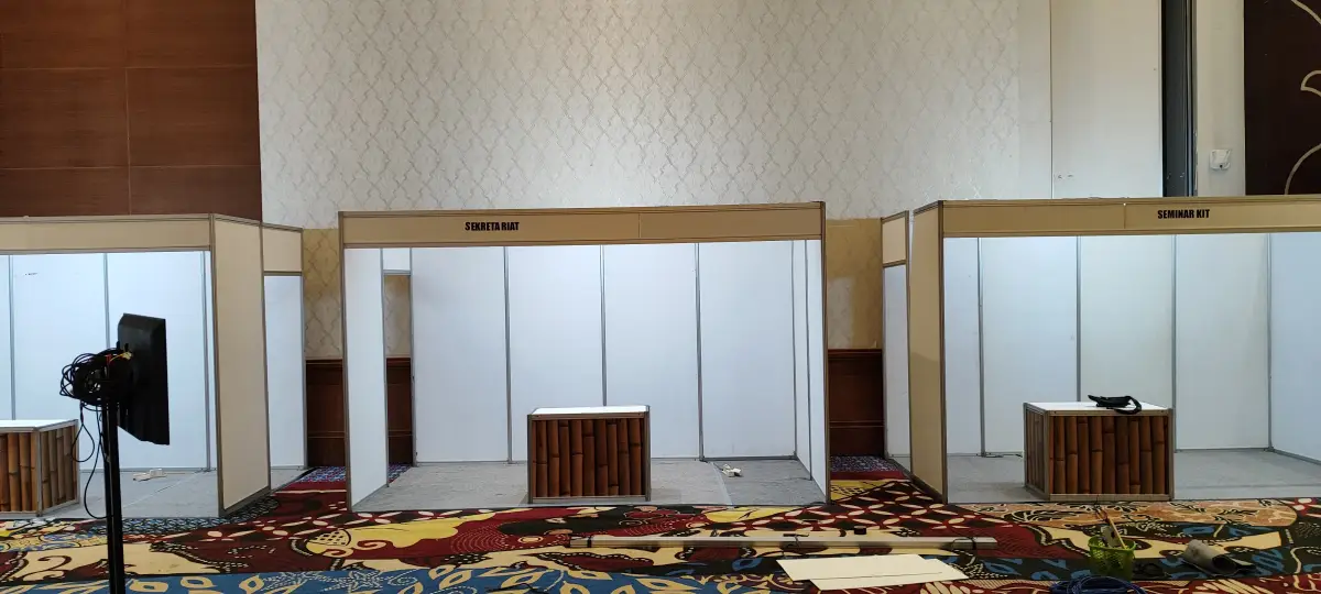 BOOTH PERHIMPUNAN RADIOGRAFER HOTEL SAHID - Project Gallery Image