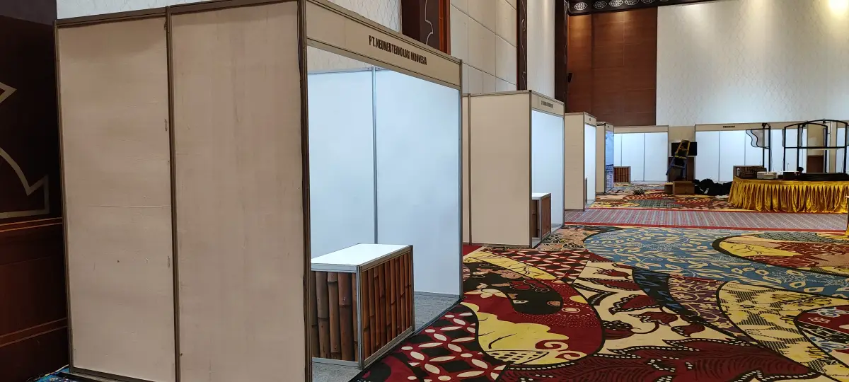 BOOTH PERHIMPUNAN RADIOGRAFER HOTEL SAHID - Project Gallery Image
