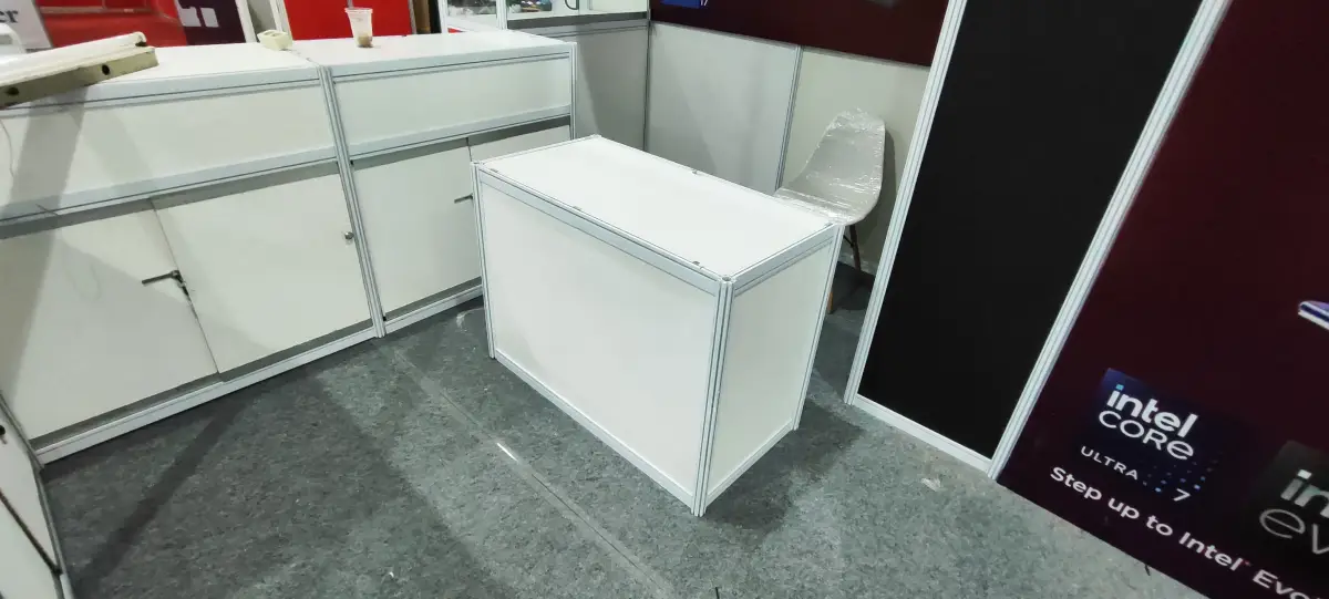 BOOTH SG COMPUTER (2) jec - Project Gallery Image