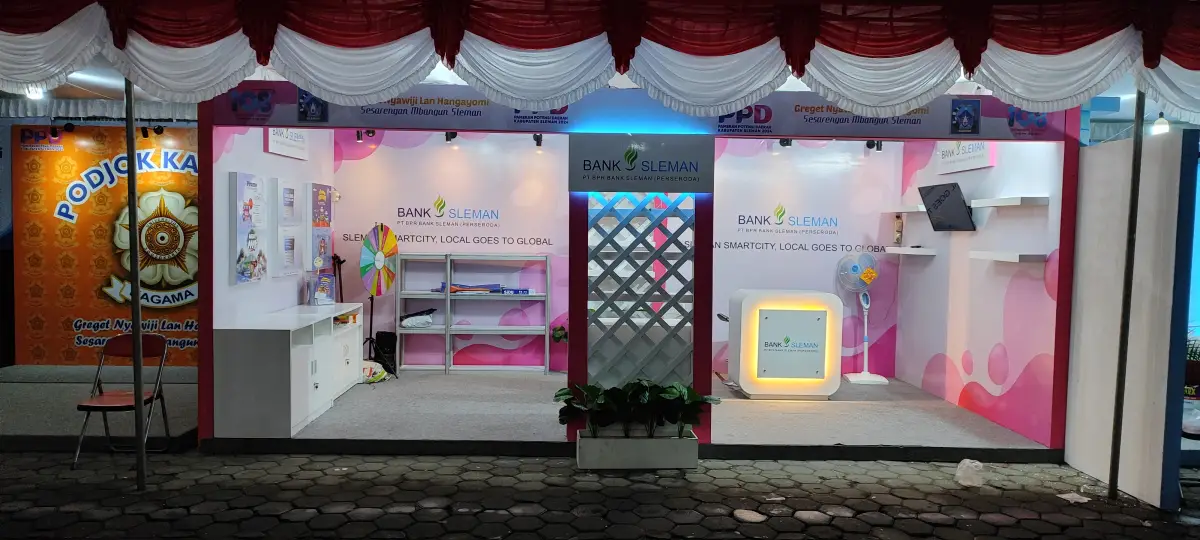 BOOTH BANK SLEMAN (LAPANGAN DENGGUNG) - Project Gallery Image