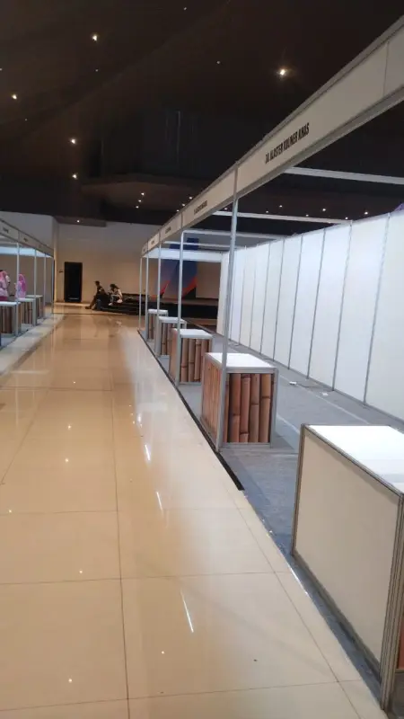 STAND STANDARS R8 KARANGANYAR - Project Gallery Image