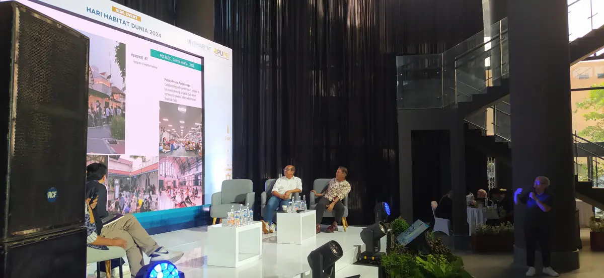 TALK SHOW UGM (SEWA SOFA GIK) - Project Gallery Image