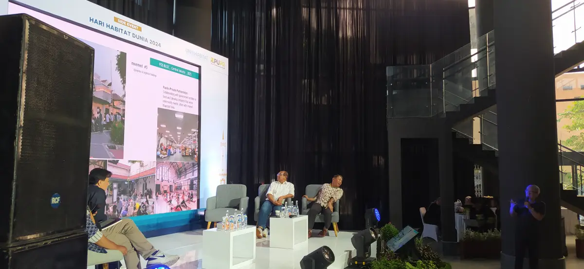 TALK SHOW UGM (SEWA SOFA GIK) - Project Gallery Image