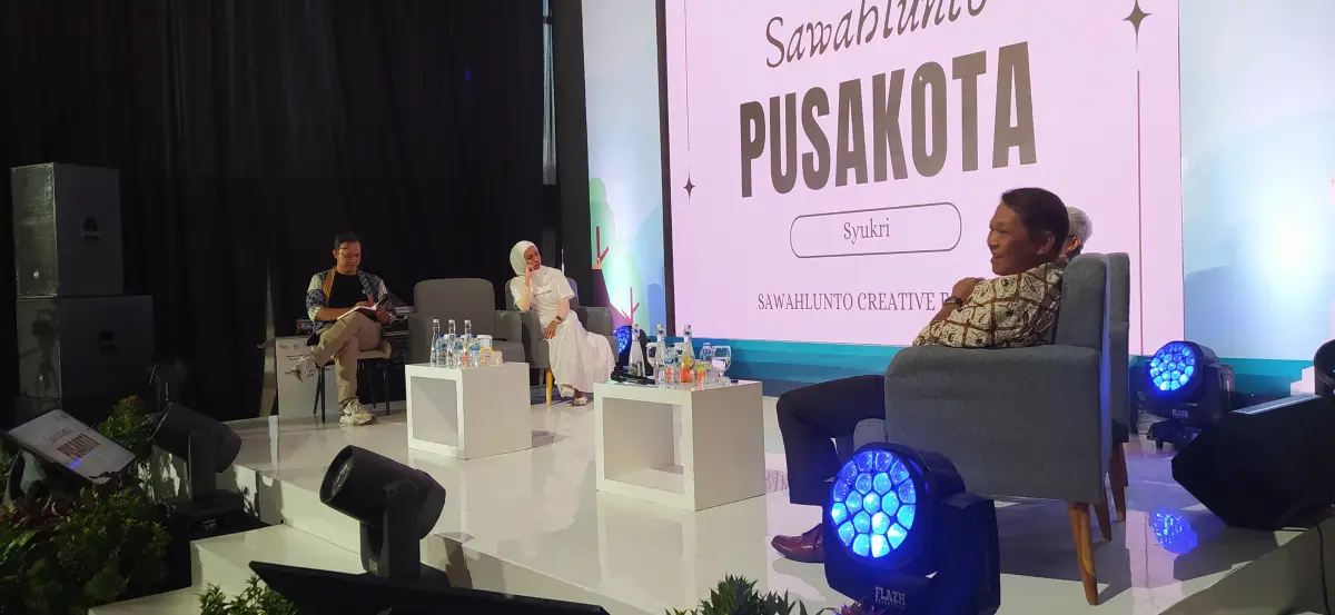 TALK SHOW UGM (SEWA SOFA GIK) - Project Gallery Image