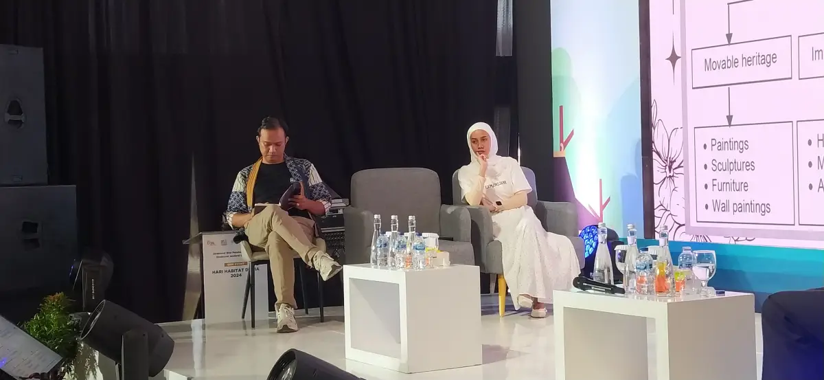 TALK SHOW UGM (SEWA SOFA GIK) - Project Gallery Image