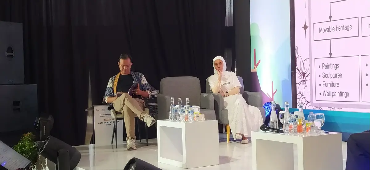 TALK SHOW UGM (SEWA SOFA GIK) - Project Gallery Image