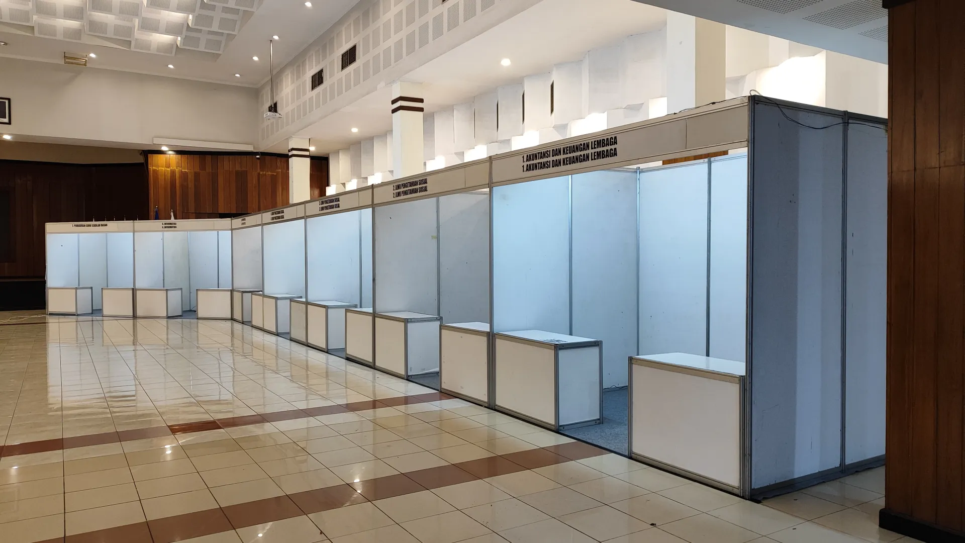 EVENT UNY GELAR KARYA - Project Gallery Image