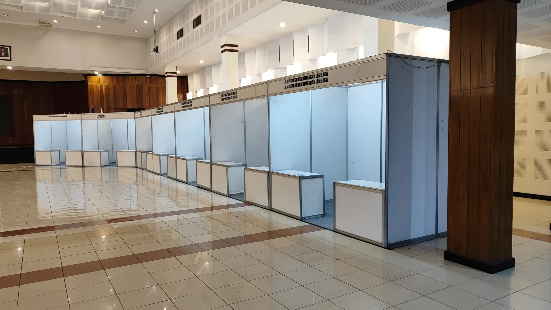 EVENT UNY GELAR KARYA - Project Gallery Image