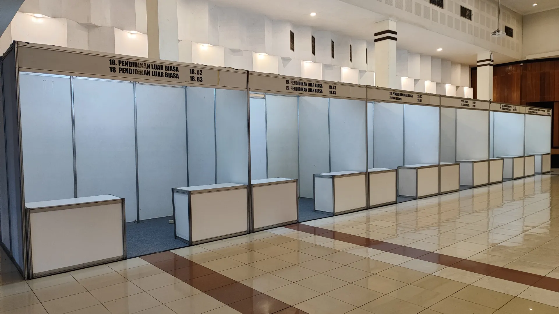 EVENT UNY GELAR KARYA - Project Gallery Image