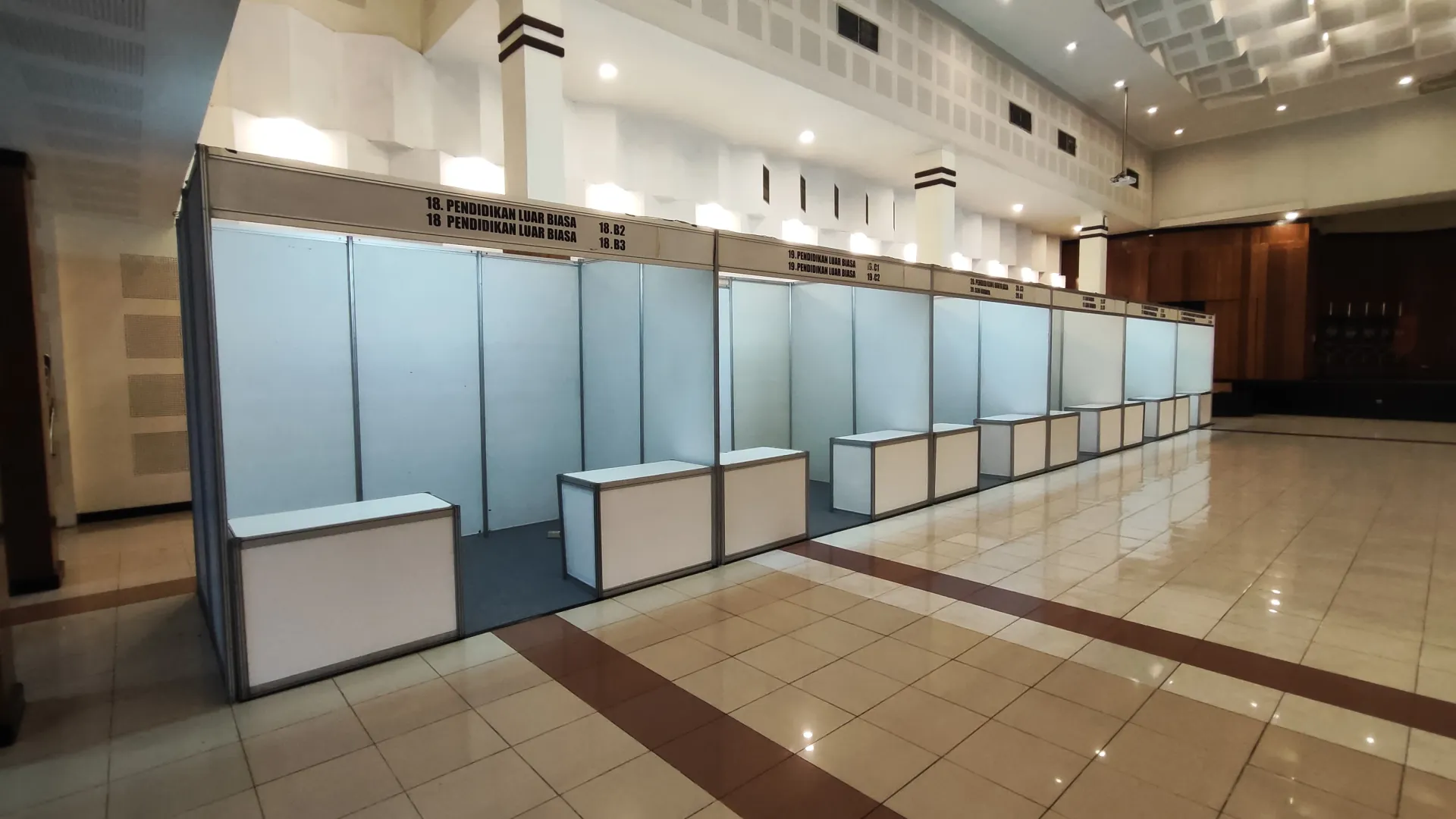 EVENT UNY GELAR KARYA - Project Gallery Image