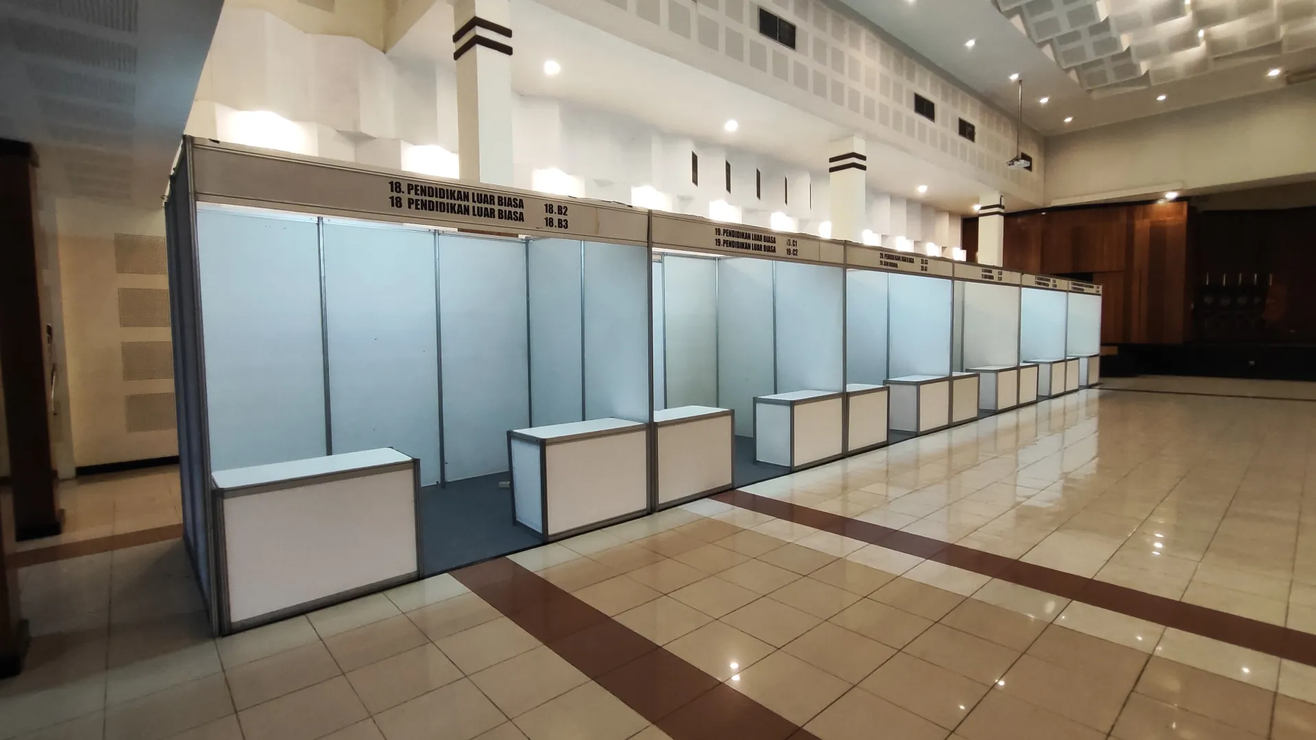 EVENT UNY GELAR KARYA - Project Gallery Image