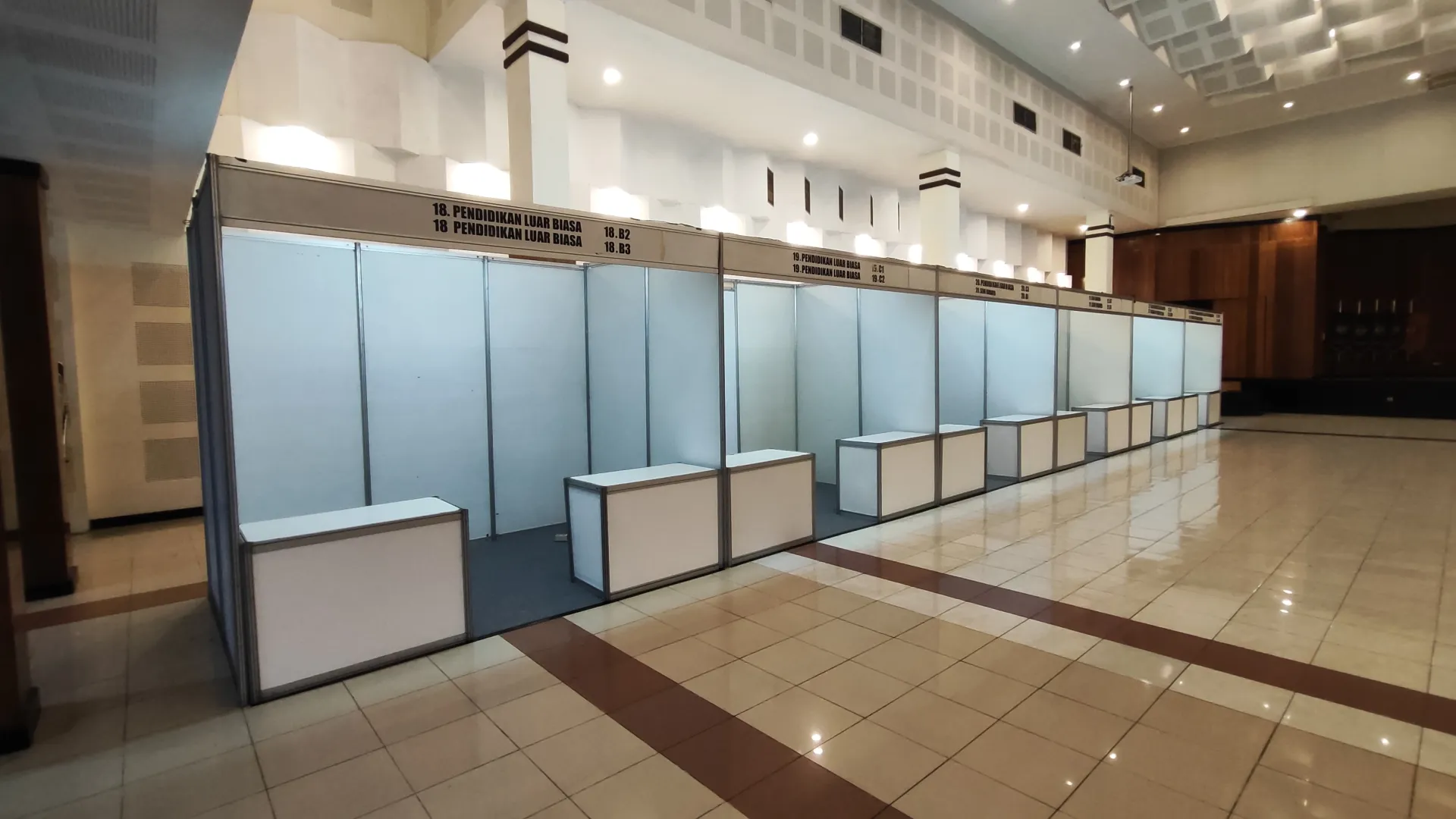 EVENT UNY GELAR KARYA - Project Gallery Image