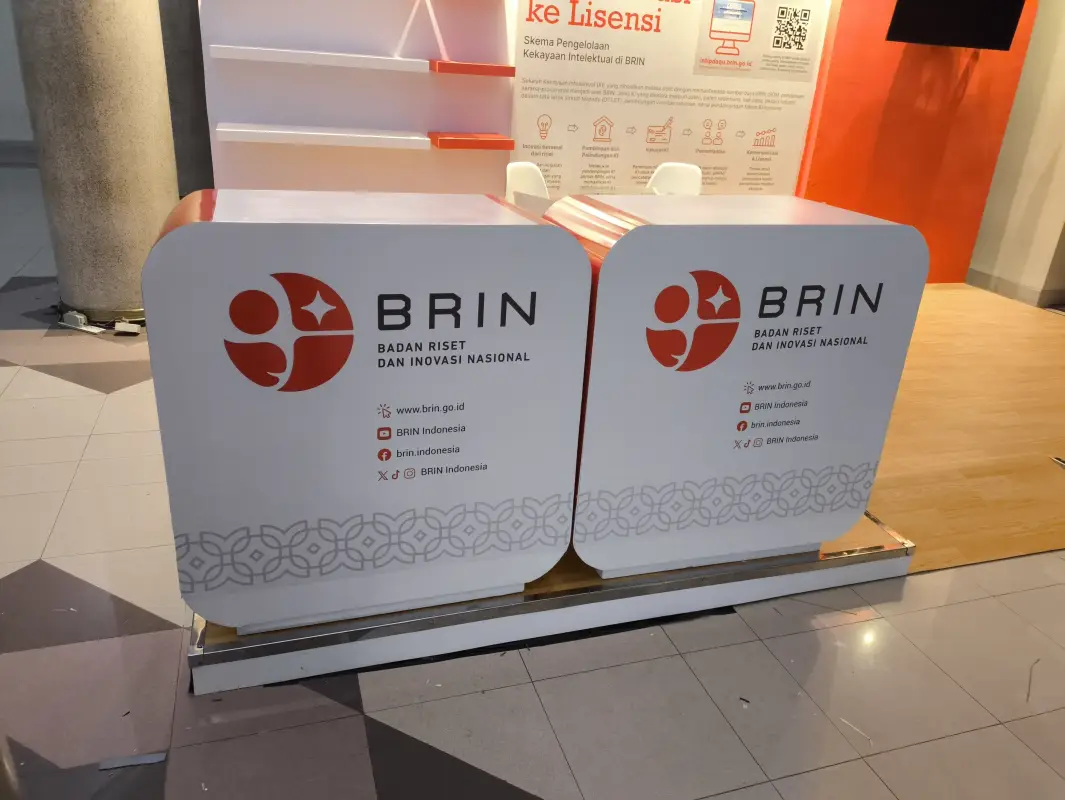 BOOTH SPECIAL DESIGN BRIN-UGM - Project Gallery Image