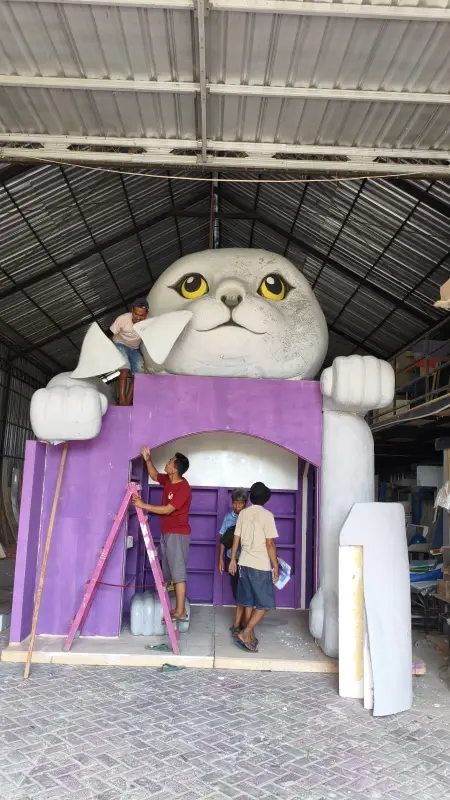 BOOTH SPECIAL DESIGN KITTY - Project Gallery Image